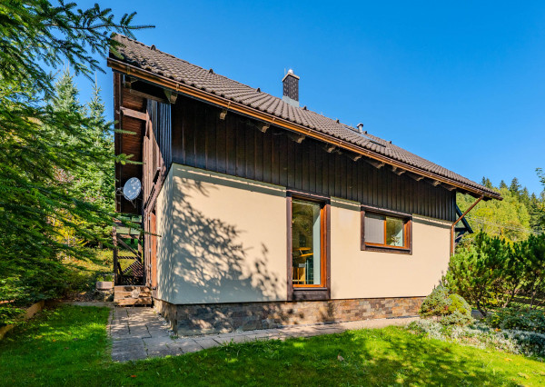 IBA U NÁS! Výnimočný rodinný dom, pozemok 973 m2, Makov