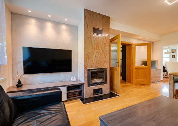 IBA U NÁS! Na predaj rodinný dom - Hor. Vadičov, okres KNM