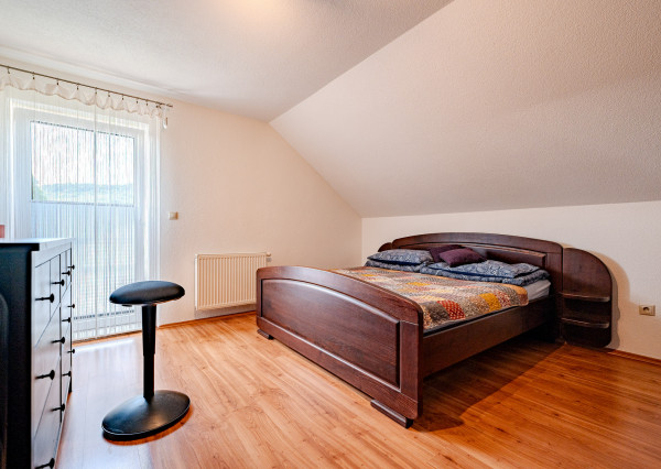 IBA U NÁS! Na predaj rodinný dom - Hor. Vadičov, okres KNM