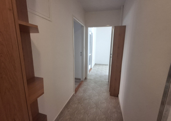 IBA U NÁS!Prenájom 2izb.byt v Považskej Bystrici časť Lánska