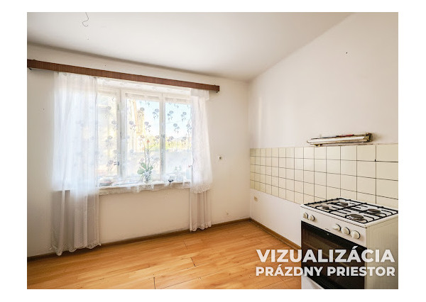 IBA U NÁS! Dom s väčšou záhradou a výhľadom - Dubnica n./V.