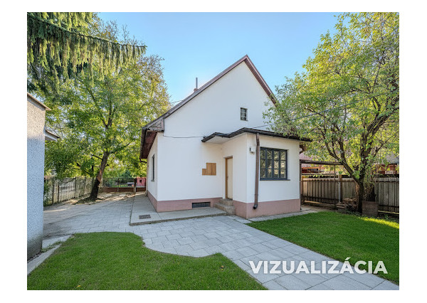 IBA U NÁS! Dom s väčšou záhradou a výhľadom - Dubnica n./V.