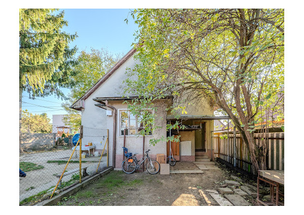 IBA U NÁS! Dom s väčšou záhradou a výhľadom - Dubnica n./V.