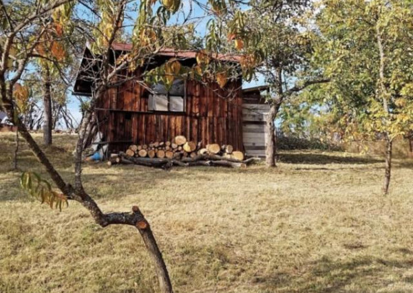 NA PREDAJ!Krásny pozemok na výstavbu Banská Štiavnica 738m2
