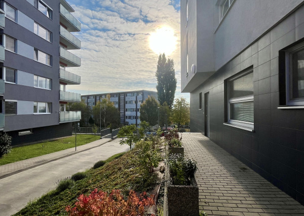 NA PREDAJ krásny 3-izbový byt, Bratislava-Rača