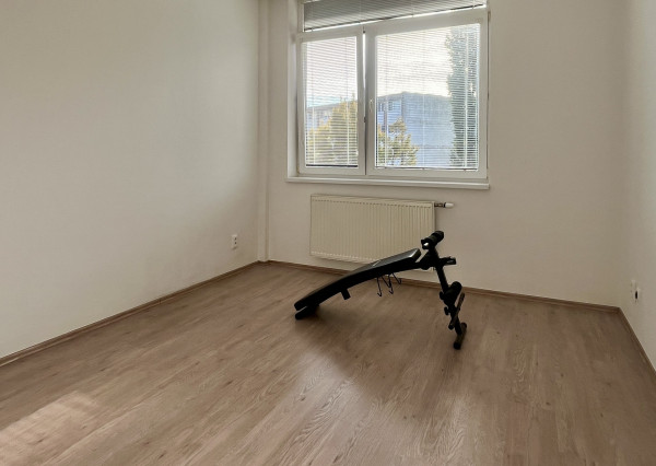 NA PREDAJ krásny 3-izbový byt, Bratislava-Rača