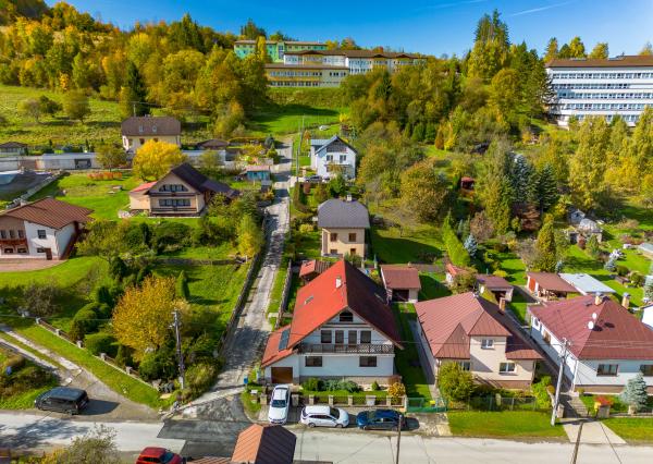 IBA U NÁS! Na predaj 6i rodinný dom v Čadci, 473m2