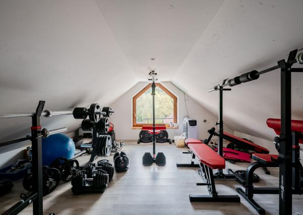 IBA U NÁS! Na predaj 6i rodinný dom v Čadci, 473m2