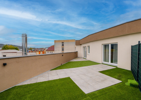 IBA U NÁS! Na predaj 3i nádherný byt v centre Čadce, 204m2