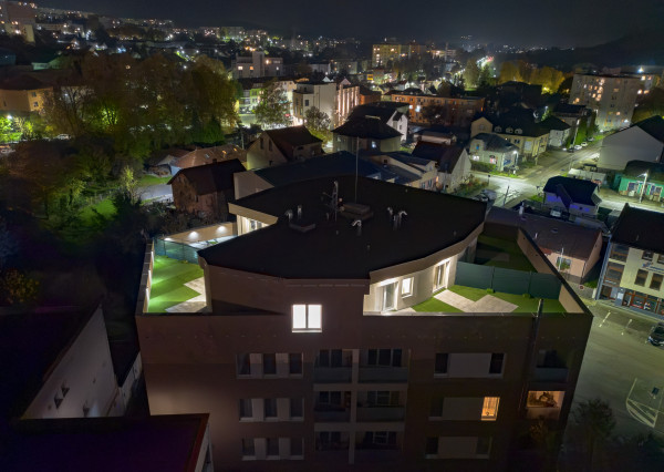 IBA U NÁS! Na predaj 3i nádherný byt v centre Čadce, 204m2