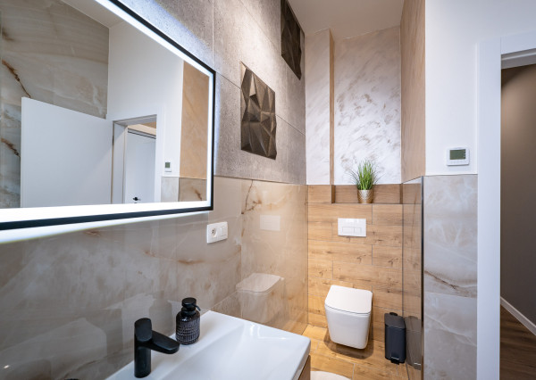 IBA U NÁS! Na predaj 3i nádherný byt v centre Čadce, 204m2