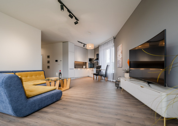 IBA U NÁS! Na predaj 3i nádherný byt v centre Čadce, 204m2