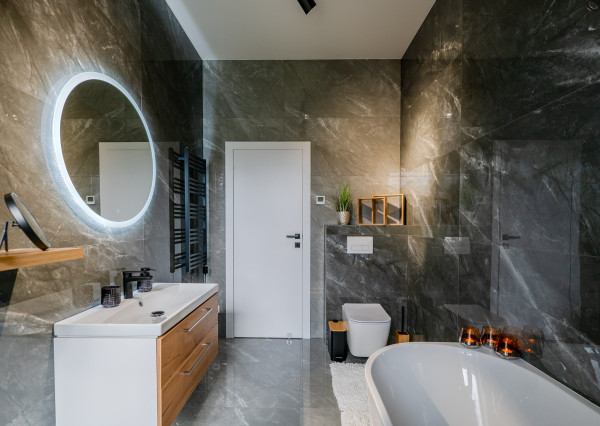 IBA U NÁS! Na predaj 3i štýlový byt v centre Čadce, 202m2