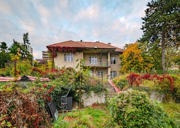 IBA U NÁS: Projekt vila / bytové domy, BA-Karlova Ves