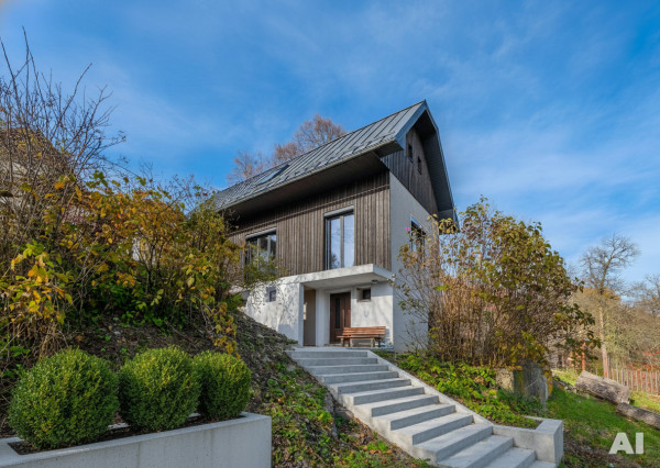 IBA U NÁS na predaj rodinný dom Žilina - Vranie, 616 m2