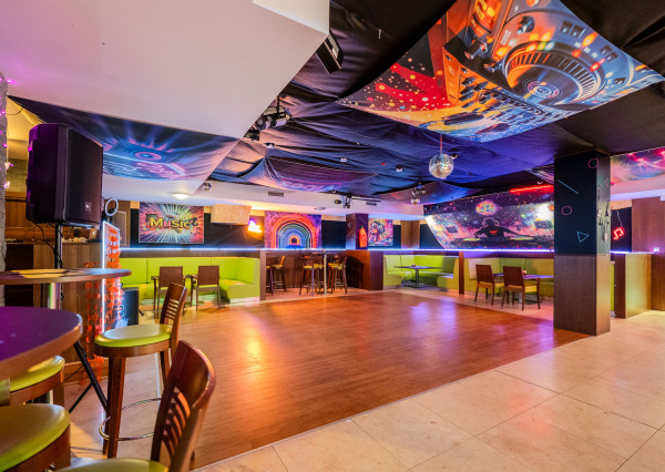 IBA U NÁS! Odstúpenie Disco clubu v Púchove