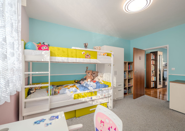 IBA U NÁS!Na predaj 3i byt po rekonšt, 67m2, Nové Mesto/V