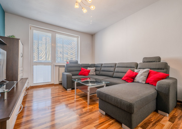 IBA U NÁS!Na predaj 3i byt po rekonšt, 67m2, Nové Mesto/V