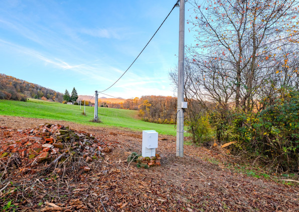 IBA U NÁS!Na predaj dom v krásnom prostredí, Haluzice, 775m2