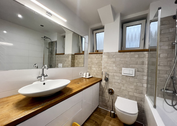 NA PREDAJ 3-izbový byt v srdci Starého Mesta–Sokolská ulica