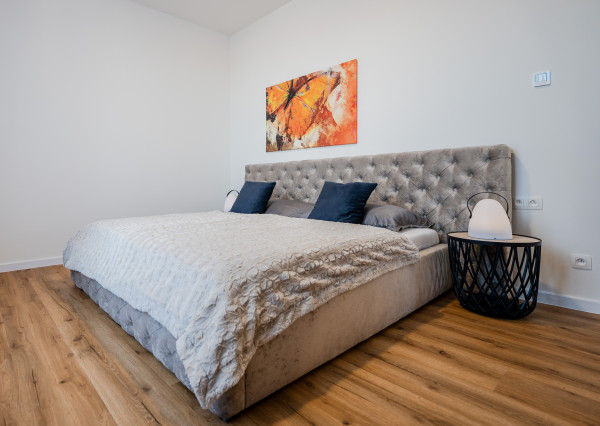 IBA U NÁS!Na predaj 3i dizajnový byt v centre Čadce, 166.5m2