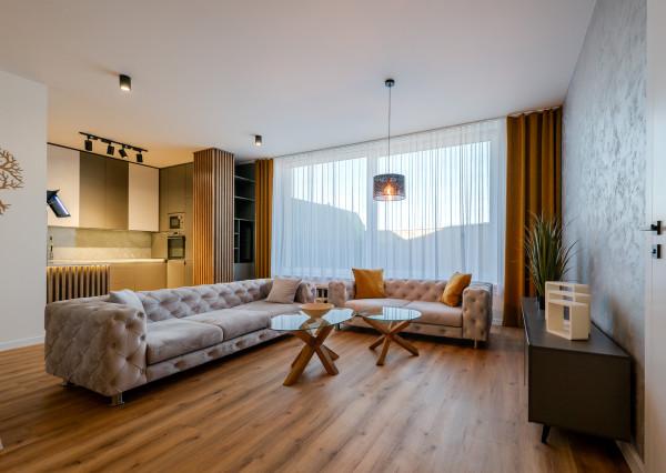 IBA U NÁS!Na predaj 3i dizajnový byt v centre Čadce, 166.5m2