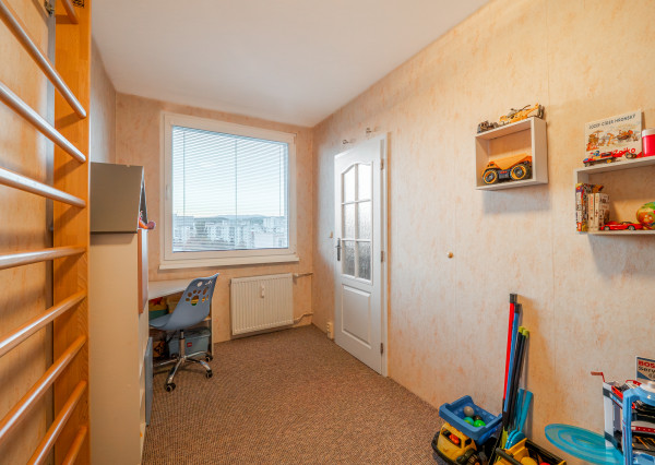 IBA U NÁS! 3 izbový byt KE-Západ 56 m2 s loggiou