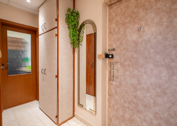 IBA U NÁS! 3 izbový byt KE-Západ 56 m2 s loggiou