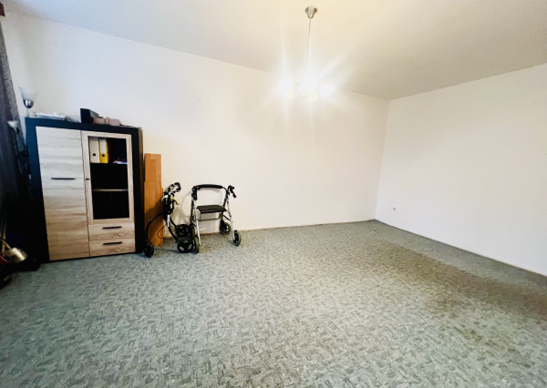 NA PREDAJ veľký 2-izbový byt v Petržalke, Vranovská ulica