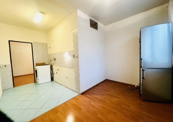 NA PREDAJ veľký 2-izbový byt v Petržalke, Vranovská ulica