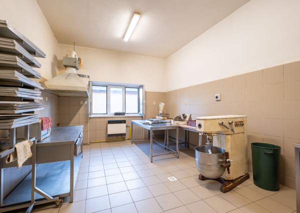 IBA U NÁS! Nebytový priestor na prenájom – Žilina, Budatín | 197,5 m² | vhodné pre gastro/výrobu