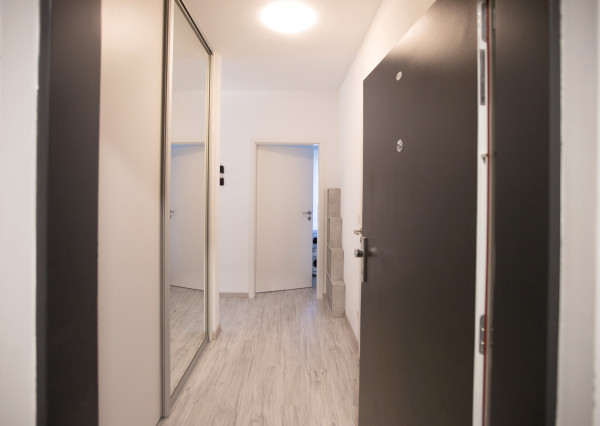 IBA U NÁS! Na predaj moderný 2-izbový byt, BA - Petržalka