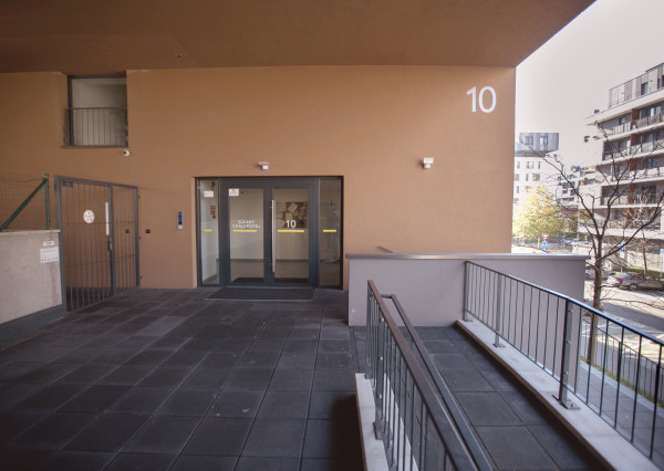 IBA U NÁS! Na predaj moderný 2-izbový byt, BA - Petržalka