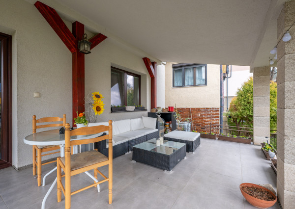 NA PREDAJ - Priestranný 5i rodinný dom, 190m2, Žilina, Varín