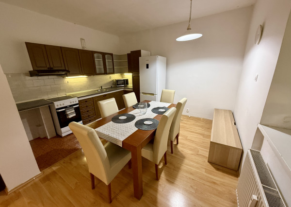 NA PREDAJ - Priestranný 2 izbový byt Nové mesto-Tylová 13