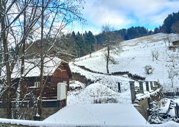 IBA U NÁS! Stavebný pozemok s výhľadom-SKI Čertov, Lazy p.M.