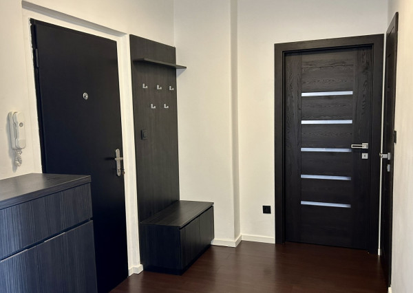 Na predaj prerobený 2-izbový byt, Kadnárova BA