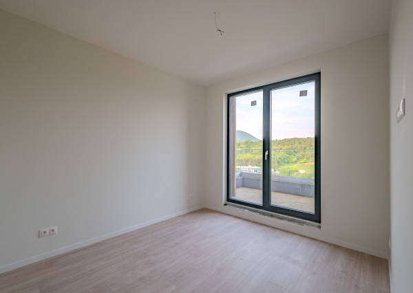 IBA U NÁS! Kráasny 3 izbový byt s výhľadom , Pov. Bys., 71m2