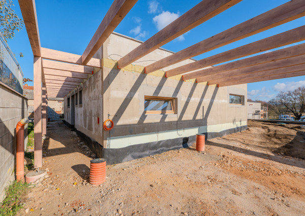 PRIPRAVUJEME! Na predaj 4i dom - novostavbu, Dvorec, 562m2