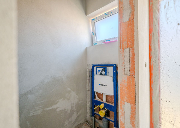 PRIPRAVUJEME! Na predaj 4i rodinný dom, Dvorec, 572m2, BNB