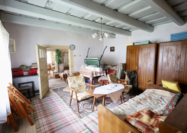 IBA U NÁS: Na predaj staršia drevenica – rodinný dom Mošovce