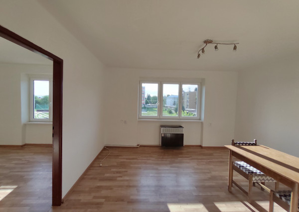 NA PRENÁJOM!  2i byt (57m2) s možnosťou odkúpenia, Varín, ZA