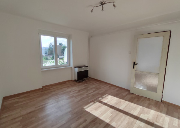 NA PRENÁJOM!  2i byt (57m2) s možnosťou odkúpenia, Varín, ZA