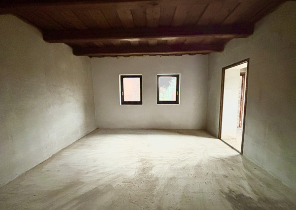 IBA U NÁS! Rodinný dom, 4 izby, 2 garáže, záhrada - Koláre