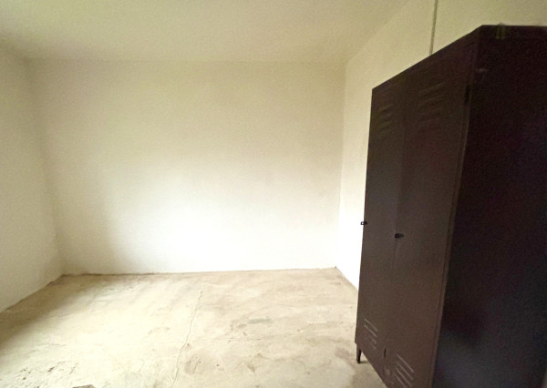 IBA U NÁS! Rodinný dom, 4 izby, 2 garáže, záhrada - Koláre