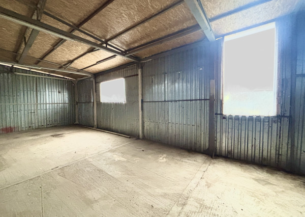 IBA U NÁS! Rodinný dom, 4 izby, 2 garáže, záhrada - Koláre