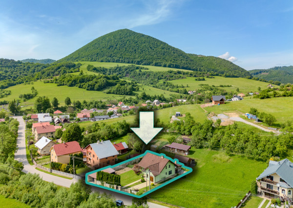 IBA U NÁS! Na predaj štýlový 5 - izbový rodinný dom - Horný Vadičov, okres Kysucké Nové Mesto