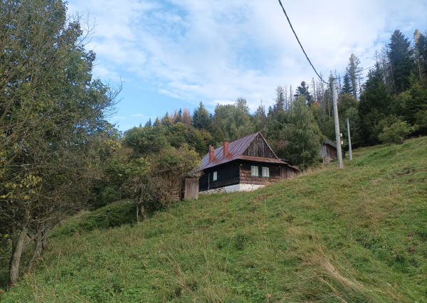 IBA U NÁS! NA PREDAJ romantická drevenica s výhľadmi-Dlhá nad Kysucou, okres Čadca