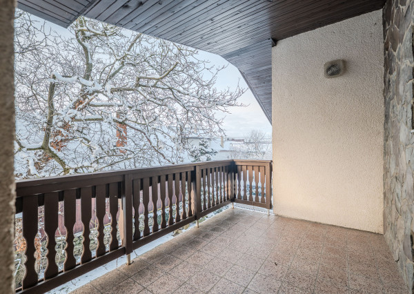 IBA U NÁS  Na predaj rodinný dom v obci Ďurčiná, 762 m2