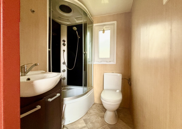 IBA U NÁS! Mobilný dom, mobilheim, elektrika, voda, Koláre